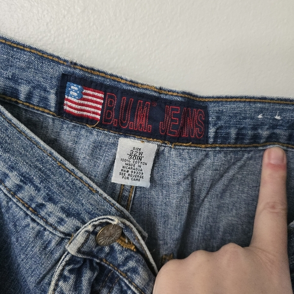 B.U.M. Equipment Baggy Tapered Jeans Mens Size 32 Hip Hop Y2K Grunge - Picture 8 of 8